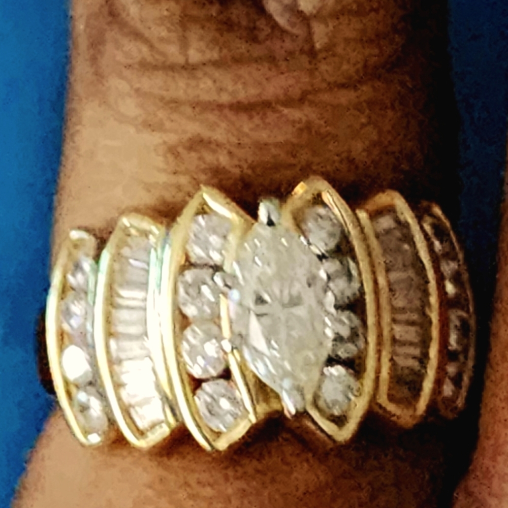 Elegant Diamond Ring